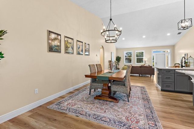 7780 92nd Avenue, Vero Beach, FL 32967