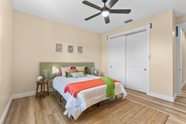 7780 92nd Avenue, Vero Beach, FL 32967