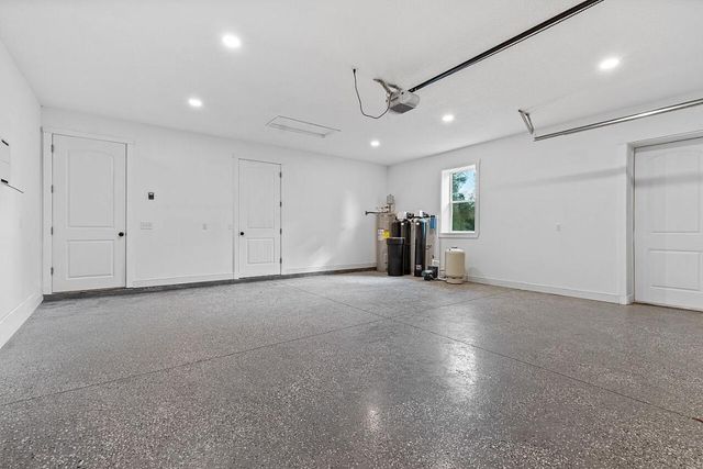 7780 92nd Avenue, Vero Beach, FL 32967