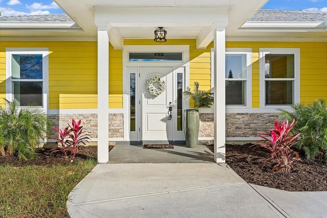 7780 92nd Avenue, Vero Beach, FL 32967