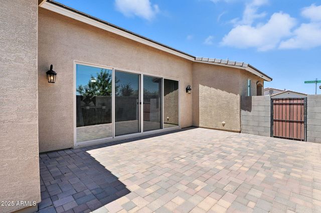 65 W Cucumber Tree Avenue, San Tan Valley, AZ 85140