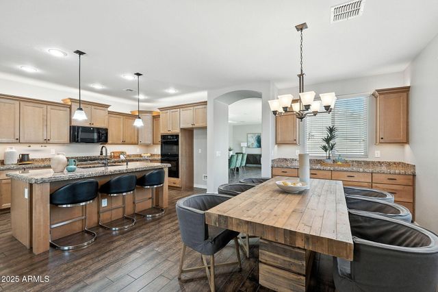 65 W Cucumber Tree Avenue, San Tan Valley, AZ 85140