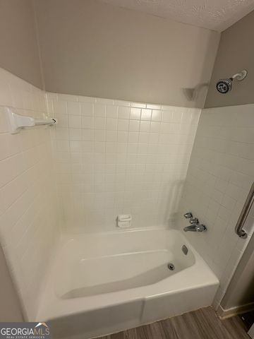 549 Greenview Avenue SE, Conyers, GA 30094