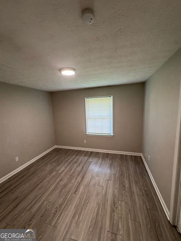 549 Greenview Avenue SE, Conyers, GA 30094