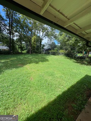 549 Greenview Avenue SE, Conyers, GA 30094