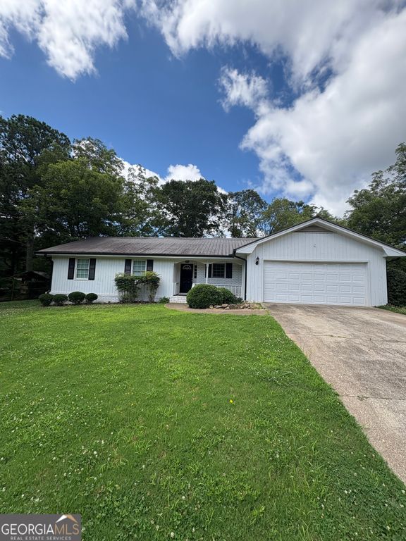 549 Greenview Avenue SE, Conyers, GA 30094