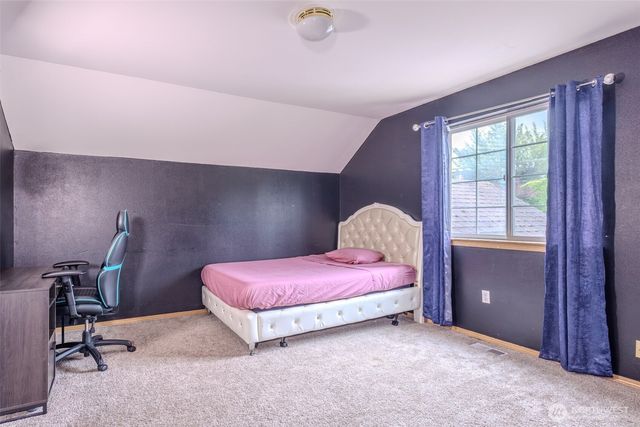 1305 Browns Point Boulevard, Tacoma, WA 98422