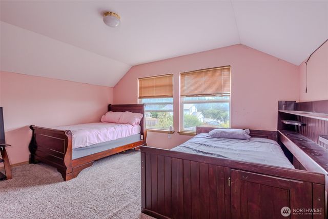 1305 Browns Point Boulevard, Tacoma, WA 98422