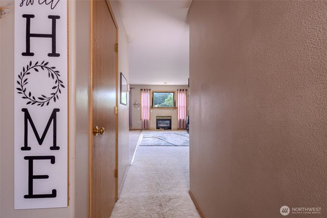 1305 Browns Point Boulevard, Tacoma, WA 98422