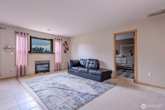 1305 Browns Point Boulevard, Tacoma, WA 98422