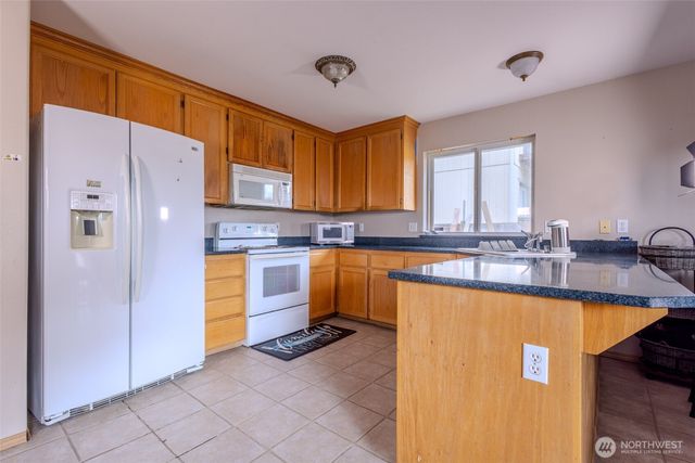 1305 Browns Point Boulevard, Tacoma, WA 98422