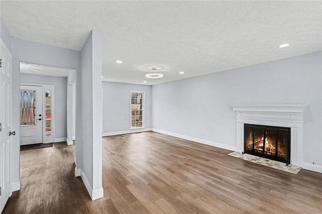 2072 Arbor Forest SW Drive, Marietta, GA 30064