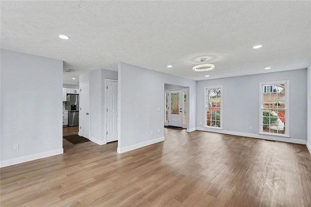 2072 Arbor Forest SW Drive, Marietta, GA 30064