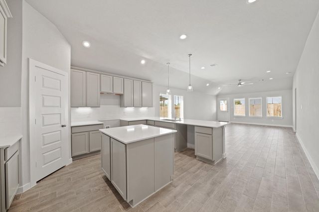 3102 Spitfire Drive, Rosenberg, TX 77471