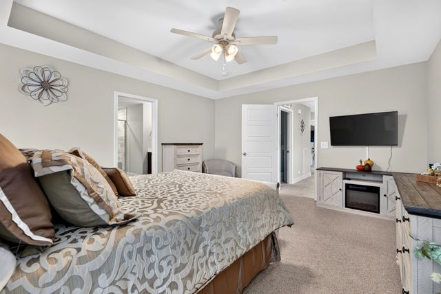 2422 Bucklin Dr, Clarksville, TN 37042