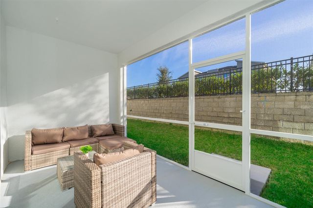 8899 CABOT CLIFFS DRIVE 102, Davenport, FL 33896