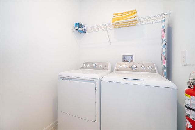 8899 CABOT CLIFFS DRIVE 102, Davenport, FL 33896