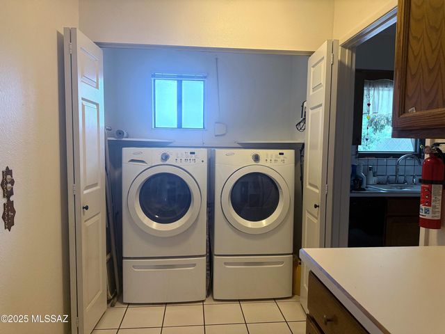 1085 S Highway 80, Benson, AZ 85602