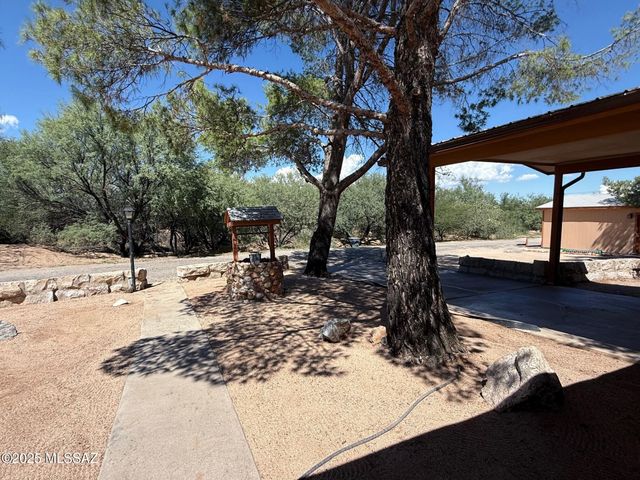 1085 S Highway 80, Benson, AZ 85602