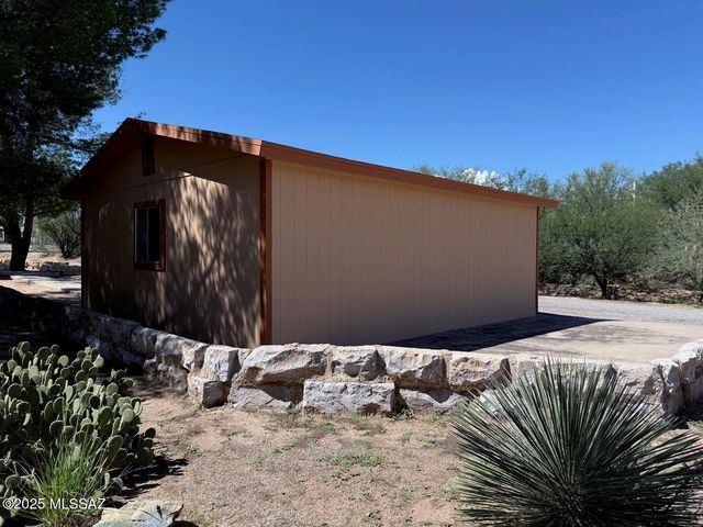 1085 S Highway 80, Benson, AZ 85602