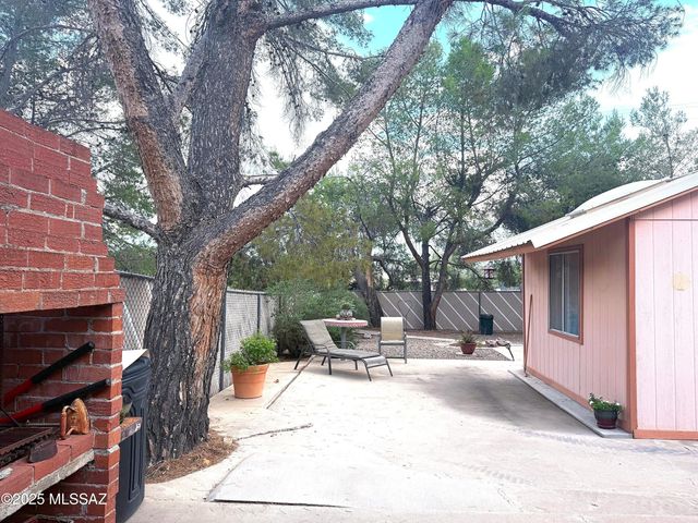 1085 S Highway 80, Benson, AZ 85602