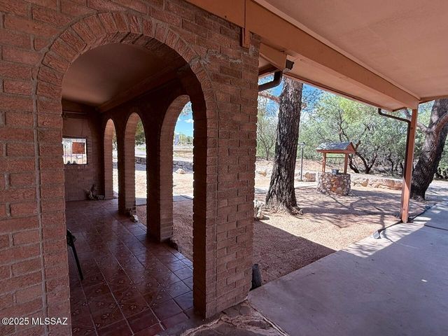 1085 S Highway 80, Benson, AZ 85602