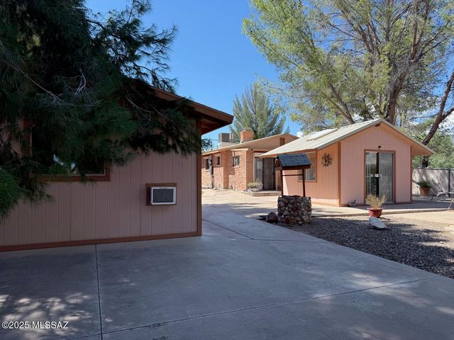 1085 S Highway 80, Benson, AZ 85602