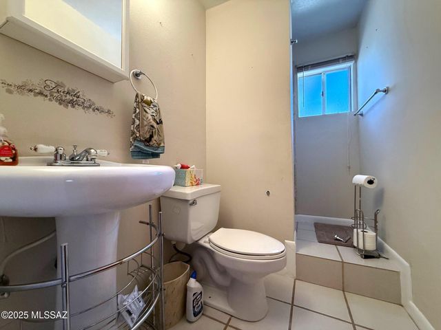 1085 S Highway 80, Benson, AZ 85602