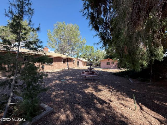1085 S Highway 80, Benson, AZ 85602