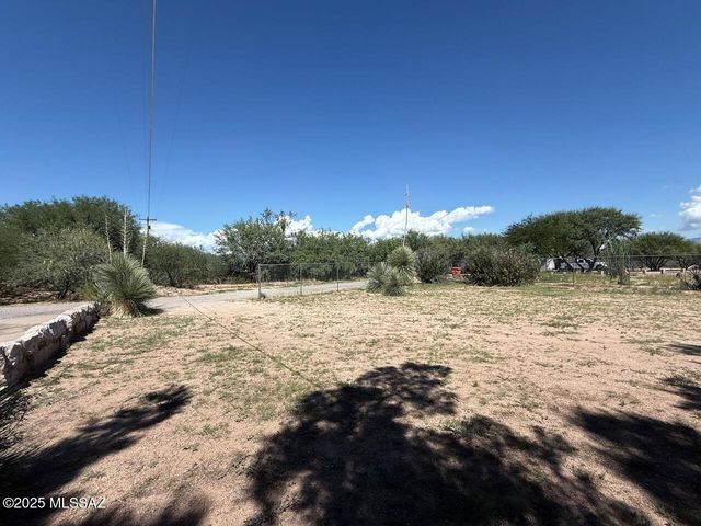 1085 S Highway 80, Benson, AZ 85602