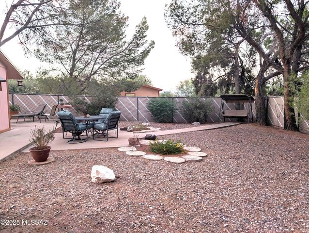 1085 S Highway 80, Benson, AZ 85602