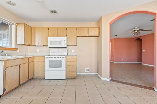 5070 S Erin Drive, Fort Mohave, AZ 86426