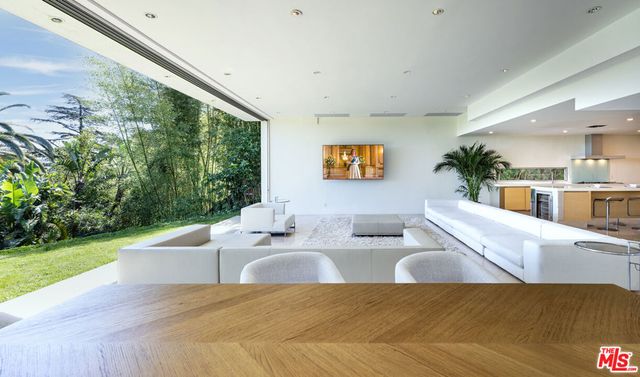 1466 N BEL AIR Road, Los Angeles, CA 90077