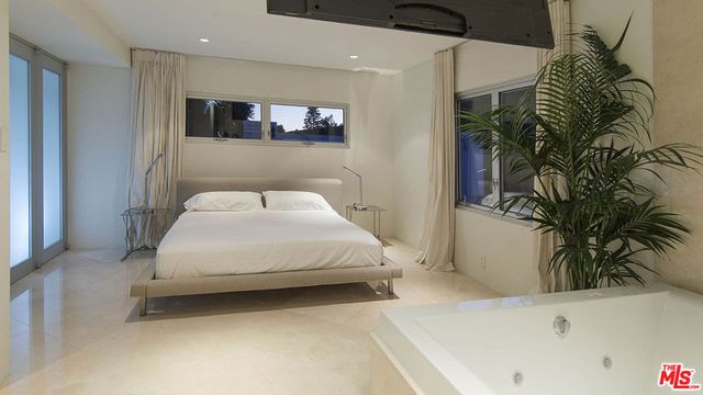 1466 N BEL AIR Road, Los Angeles, CA 90077