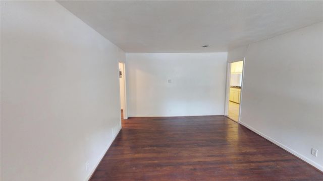 1705 Crescent Street, Denton, TX 76201