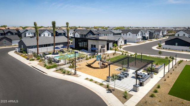 9117 N 181st Avenue 88, Waddell, AZ 85355