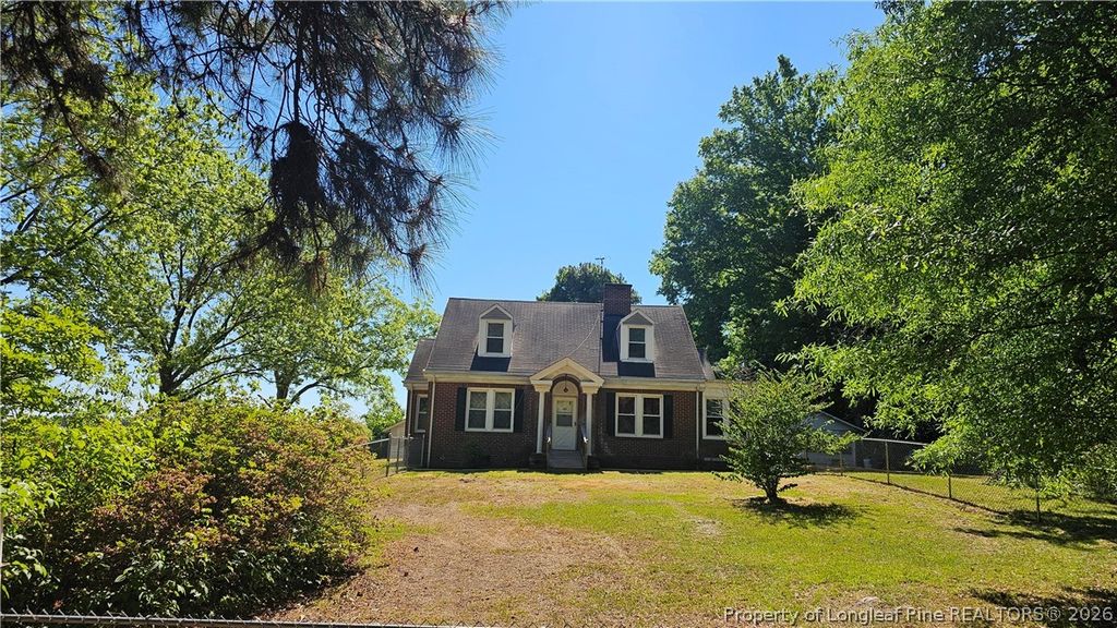 1801 Carthage Street, Sanford, NC 27330 — photo 2