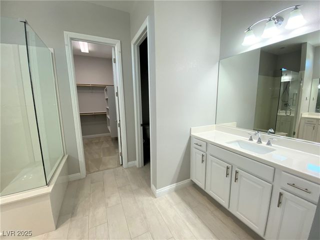 7583 Desert Rhyolite Street, Las Vegas, NV 89113