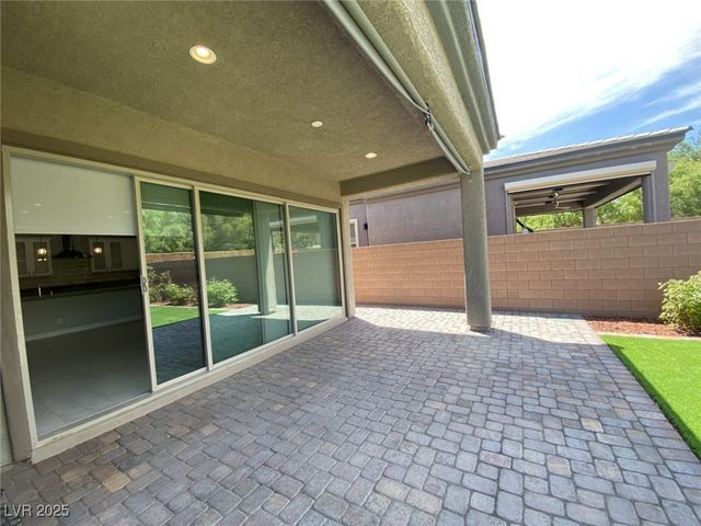 7583 Desert Rhyolite Street, Las Vegas, NV 89113