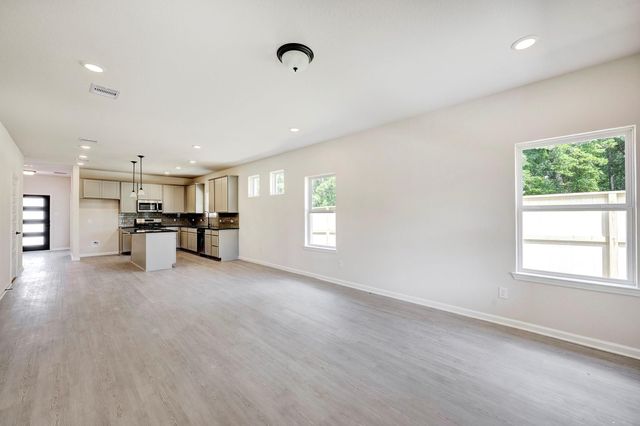 15130 Bank Swallow Place, Magnolia, TX 77354