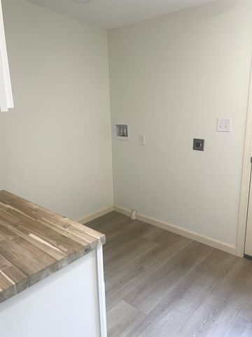 4588 First St., St Augustine, FL 32095