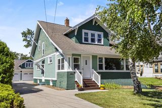 379 NAYMUT STREET, Menasha, WI 54952