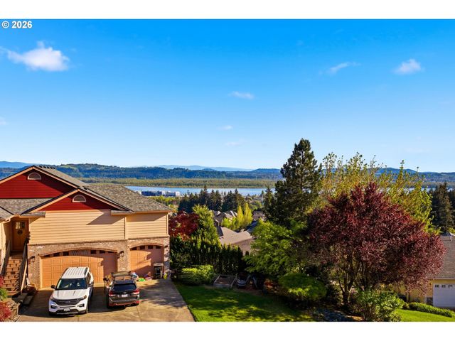 843 W Y St, Washougal, WA 98671