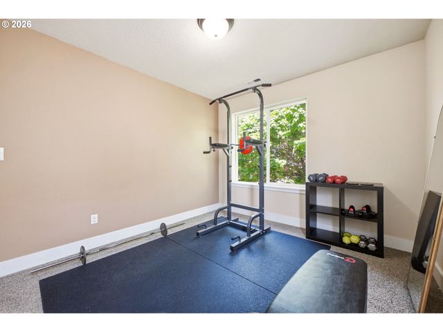 843 W Y St, Washougal, WA 98671