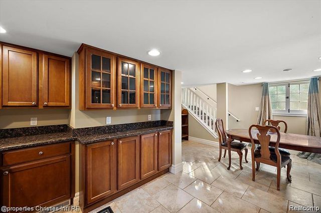 11346 E Shore Drive, Whitmore Lake, MI 48189