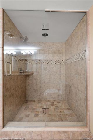 11346 E Shore Drive, Whitmore Lake, MI 48189