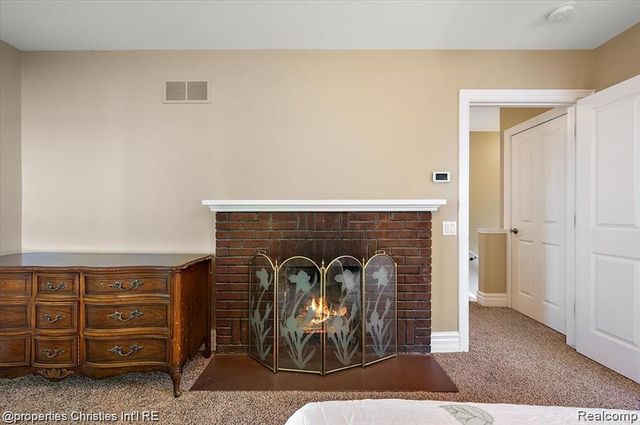 11346 E Shore Drive, Whitmore Lake, MI 48189