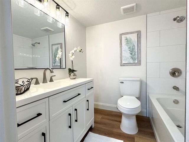 7400 SUN ISLAND DRIVE S 202, South Pasadena, FL 33707