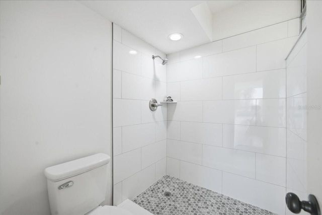 7400 SUN ISLAND DRIVE S 202, South Pasadena, FL 33707