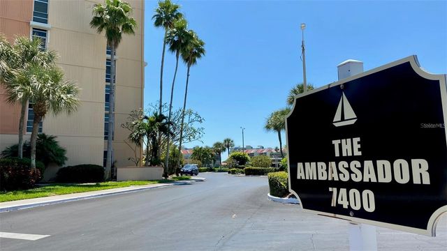 7400 SUN ISLAND DRIVE S 202, South Pasadena, FL 33707